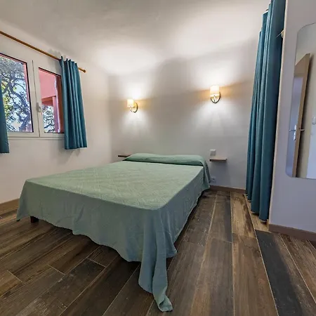 Lägenhetshotell Royal Palm Porto-Vecchio (Corsica)