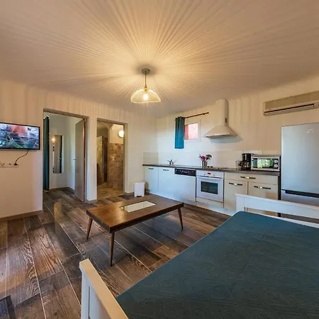 Апарт-отель Royal Palm Порто-Веккьо