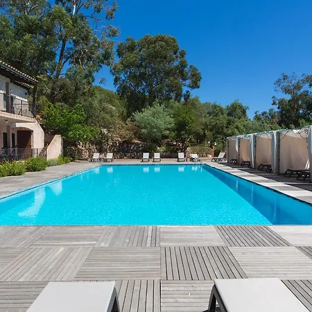 Aparthotel Royal Palm 3*